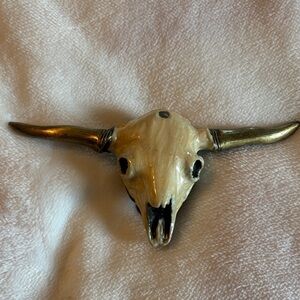Skull longhorn belt buckle